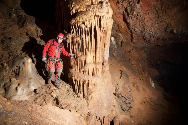 Σπηλαιολογία Στην Niguella Σπήλαιο Επαρχία Σαραγόσα Αραγονία Ισπανία — Φωτογραφία Αρχείου