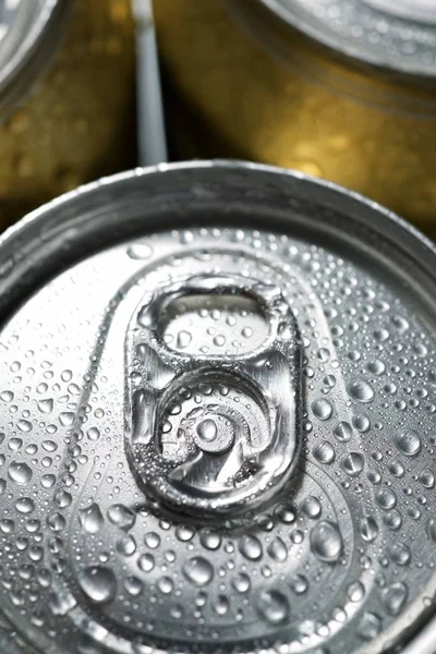 一组啤酒罐的细节 — 图库照片