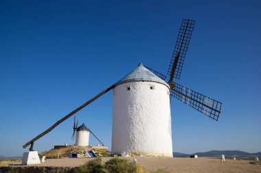 Consuegra 'daki yel değirmenleri, Toledo Eyaleti, Castilla La Mancha, İspanya.
