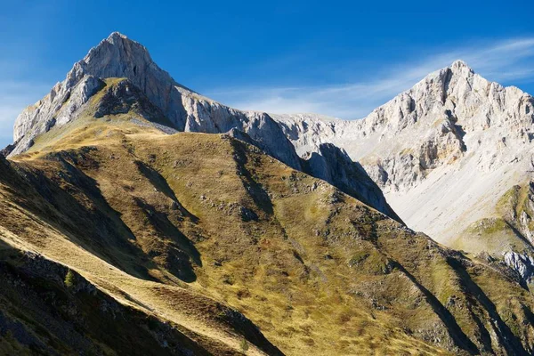 Picchi Lescun Cirque Aspe Valley Pirenei Francia — Foto Stock