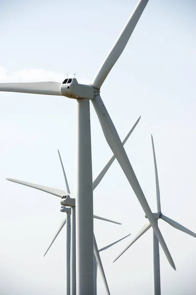 スペインのソリア州 カスティーリャ レオン州の電力生産のための風車 — ストック写真
