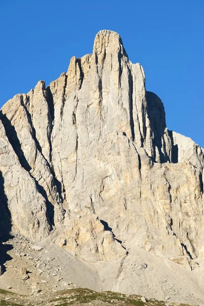 Grand Aiguille Ansabere Κορυφή Στο Lescun Cirque Στην Κοιλάδα Του — Φωτογραφία Αρχείου