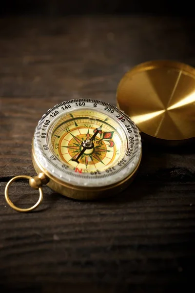 Vintage Compass Wood Table — Stock Photo, Image