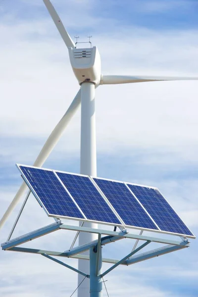 Molino Viento Panel Fotovoltaico Para Producción Energía Provincia Zaragoza Aragón — Foto de Stock