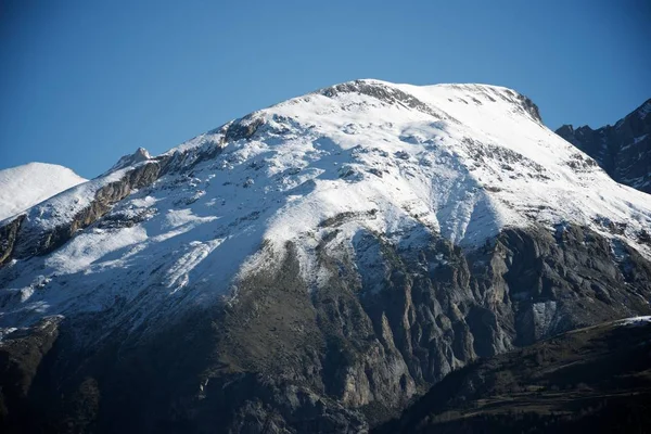 雪峰在王老谷 阿拉贡 西班牙韦斯卡 — 图库照片