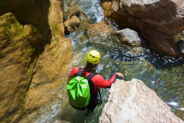 Canyoning Gorgol Canyon Pireneusokban Huesca Tartományban Aragónia Spanyolország — Stock Fotó