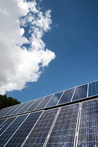 Megújuló Villamos Energia Előállításához Használt Fotovoltaikus Panel Részletei — Stock Fotó