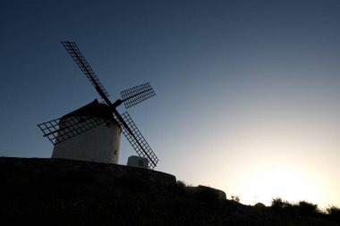 Consuegra 'daki yel değirmenleri, Toledo Eyaleti, Castilla La Mancha, İspanya.
