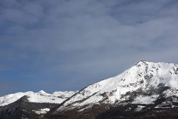 Snowy Peak Aspe Valley Frankrig - Stock-foto