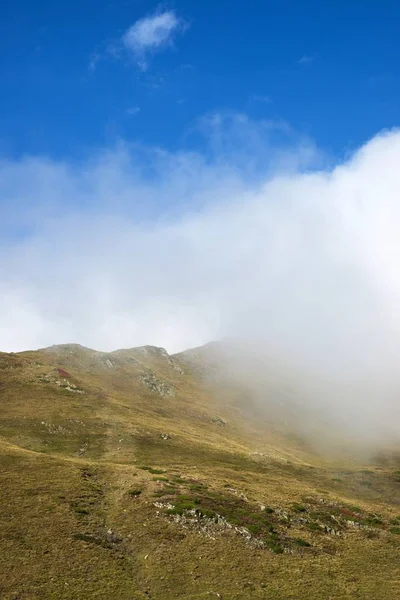 Csúcsok Oza Völgyben Pireneusokban Spanyolország — Stock Fotó