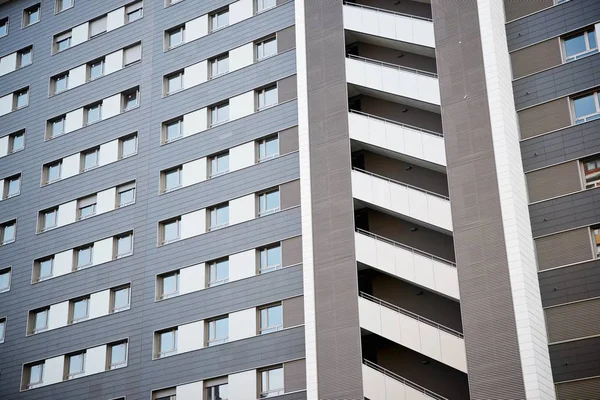 Blick Auf Die Fassade Eines Modernen Gebäudes Zaragoza Spanien — Stockfoto