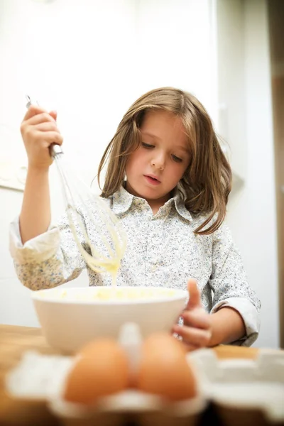 Little Girl Cooking Sponge Cake — Stock Photo, Image