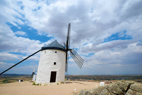 Los molinos de Don Quijote . — Foto de Stock