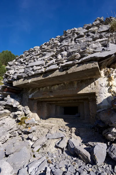 Bunker in the Pyrenees — Stock Photo, Image