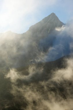 Pyrenees İspanya