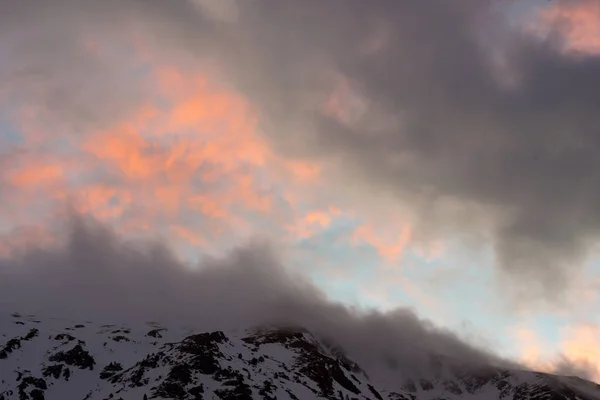 Winter in de Pyreneeën — Stockfoto