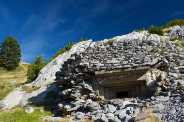 Bunker Pyrenees içinde