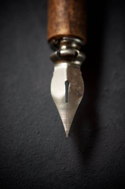 Retro kaligrafi kavramı