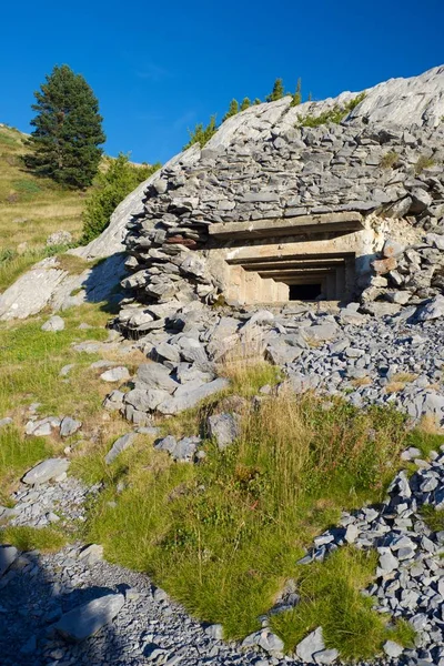 Bunker Pyrenees içinde — Stok fotoğraf