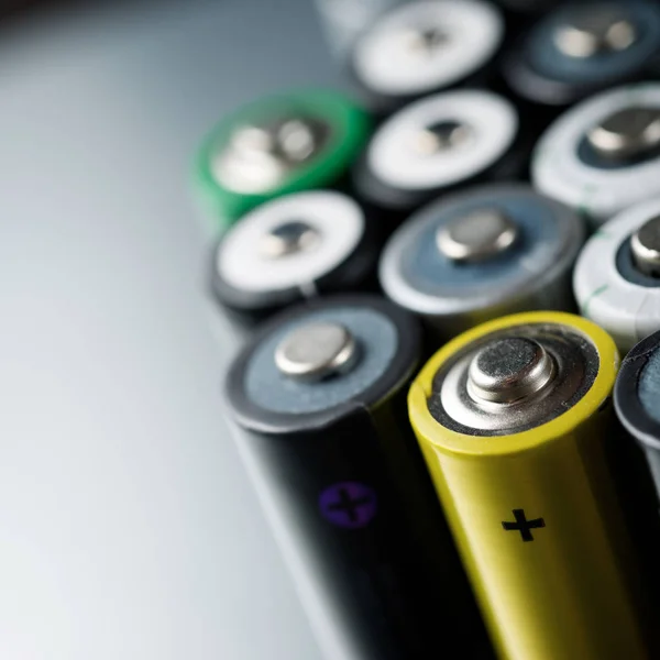 Pequeñas baterías vista — Foto de Stock