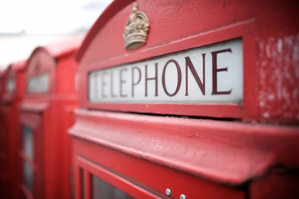 Brittisk telefonkiosk — Stockfoto