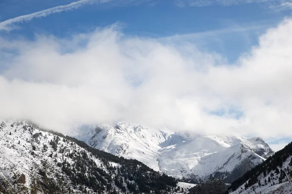 Winter in Pyrenees — Stock Photo, Image