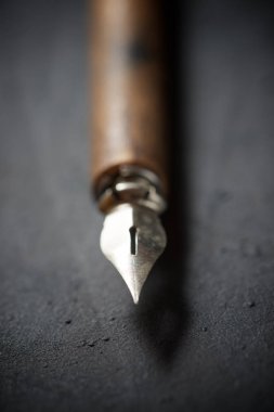 Retro kaligrafi kavramı