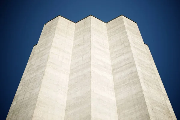 Blick auf landwirtschaftliche Gebäude — Stockfoto