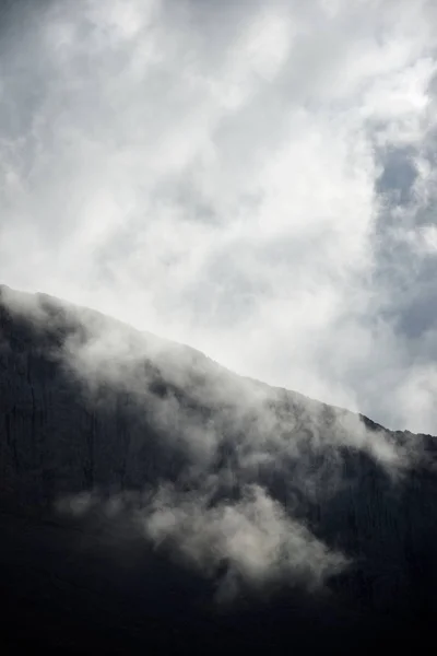 Nebbia nei Pirenei — Foto Stock