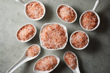 Himalaya tuzu görünümü