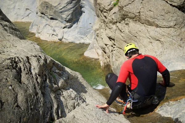 Canyoning in Pyrenees. — Stock Photo, Image