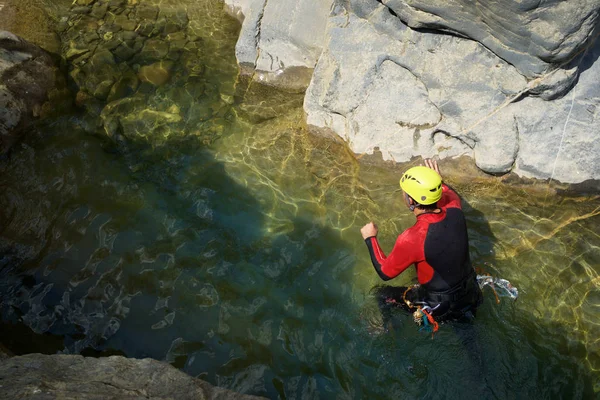 Canyoning em Pirenéus . — Fotografia de Stock