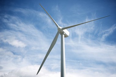 Elektrik üretimi için Windmill, Zaragoza Eyaleti, İspanya Aragon.