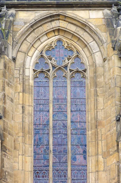 Huge Picture Window Vitus Cathedral Prague Czech Republic — Stock Photo, Image