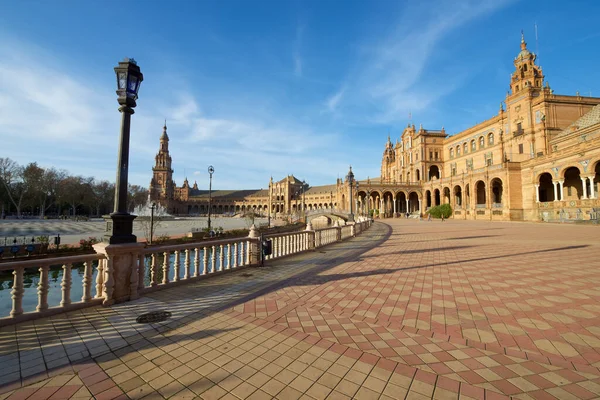 Sevilla Spanien Januar 2014 Touristen Spazieren Auf Dem Platz Spaniens — Stockfoto