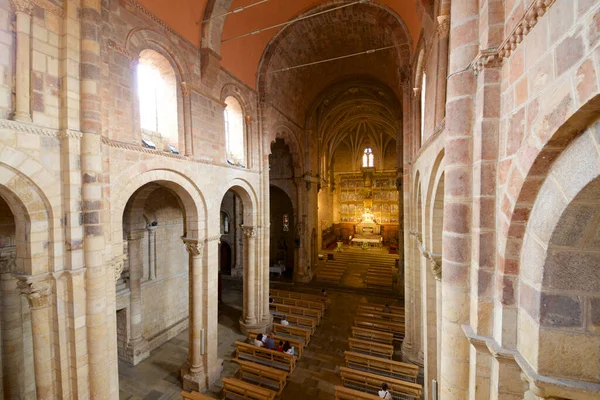 Leão Espanha Junho 2017 Paroquianos Rezando Basílica São Isidoro — Fotografia de Stock