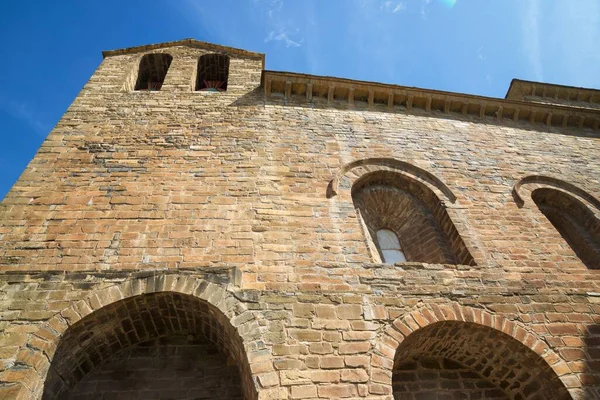 Pyrenees Hecho Valley Siresa Saint Peter罗曼式修道院 — 图库照片
