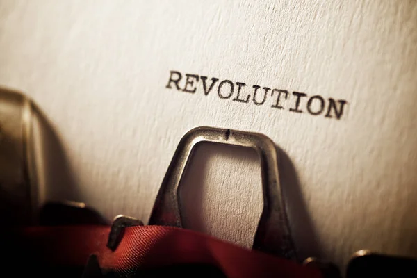 用打字机写的革命字 — 图库照片