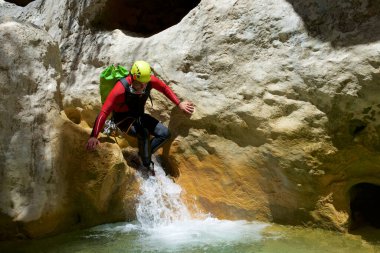İspanya 'nın Huesca ilindeki Guara Dağları' ndaki Formiga Kanyonu 'nda.