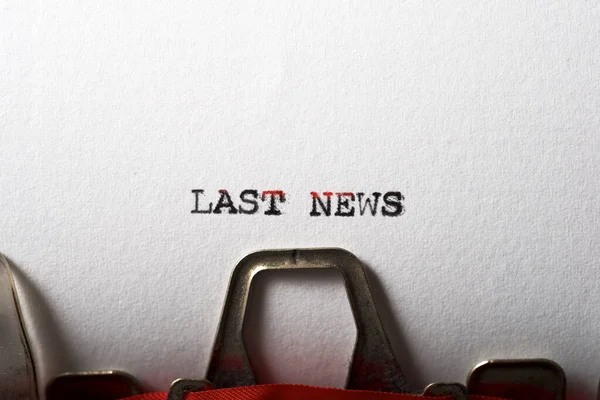 Last News Phrase Written Typewriter — Stock Photo, Image
