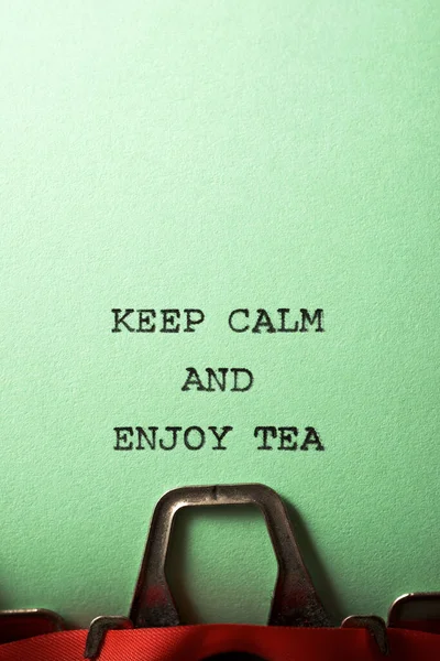 Ruhe Bewahren Und Tee Mit Schreibmaschine Genießen — Stockfoto