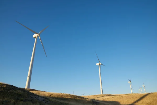Turbin Angin Untuk Produksi Listrik Provinsi Zaragoza Aragon Spanyol — Stok Foto