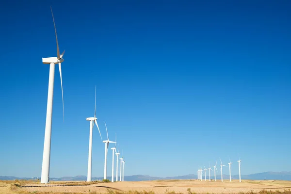 Větrné Turbíny Pro Výrobu Elektrické Energie Provincie Zaragoza Aragon Španělsku — Stock fotografie