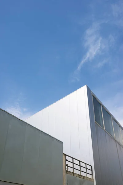 Nahaufnahme Der Fassade Eines Modernen Gebäudes — Stockfoto