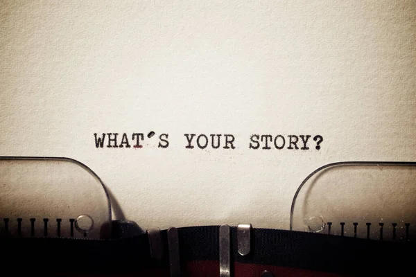 タイプライターで書かれたあなたの物語は何ですか — ストック写真