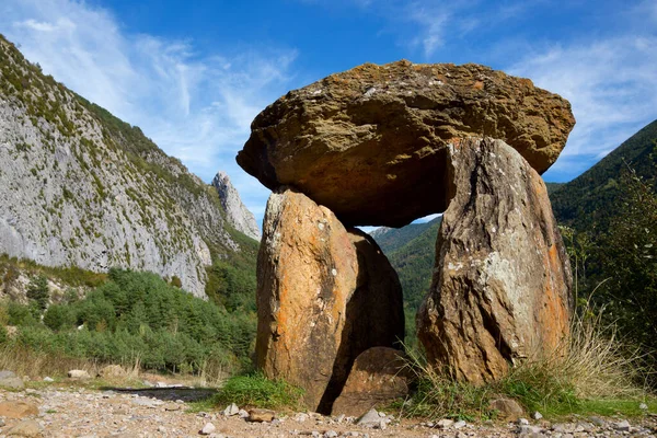 Dolmen Santa Elena Biescas Tena Valley Pyrenees Huesca Province Aragon — Stock fotografie