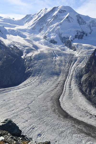 Famosa Montanha Matterhorn Pico Cervino Fronteira Suíço Italiana — Fotografia de Stock