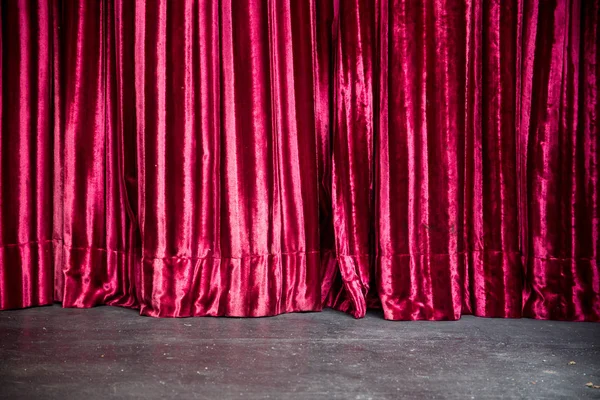 High Contrast Red Curtain Stage — Stock Photo, Image