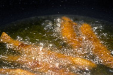 kızarmış balık ve et