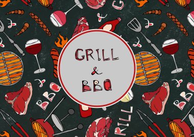 Kusursuz Yaz Izgarası ve Mangal Mangalı. Biftek, sosis, barbekü ızgarası, maşa, çatal, ateş, ketçap. Kara Tahta Geçmişi ve Tebeşir. El Çekimi Vektör İllüstrasyonu. Doodle Biçimi